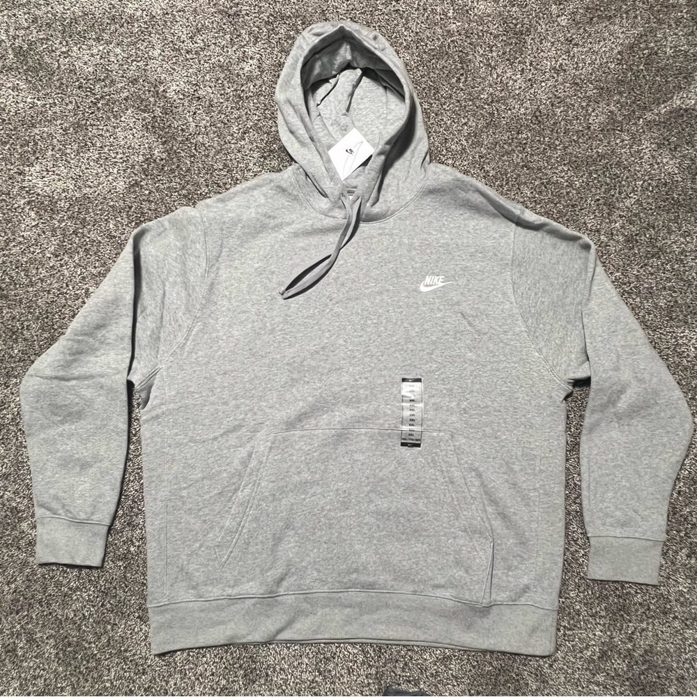 Nike Men’s XXL Club Fleece Pullover Hoodie Light Gray Sweatshirt